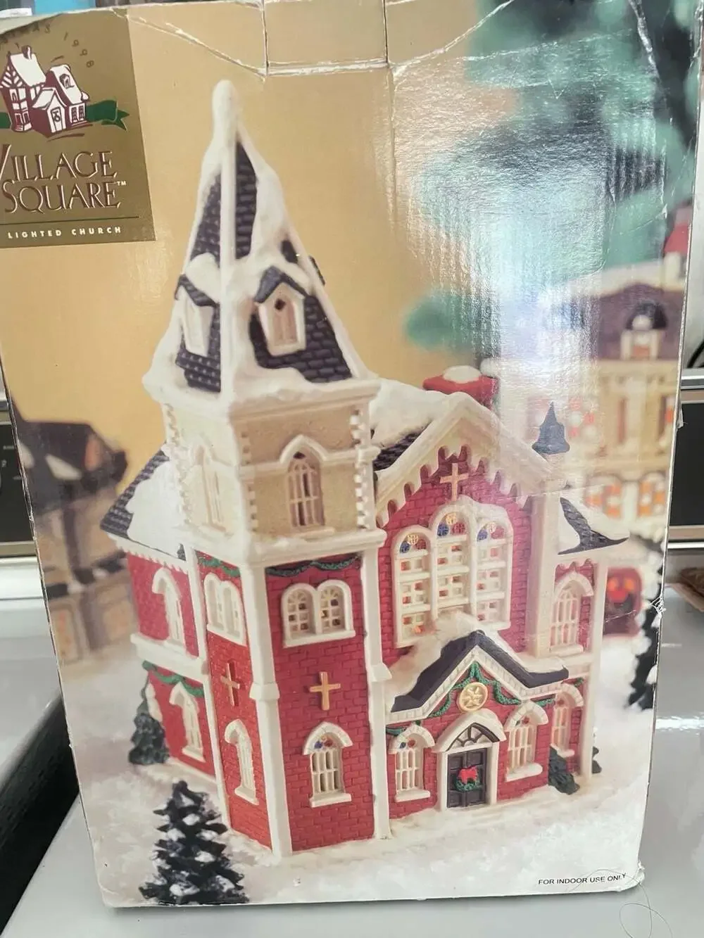 Village Square 1998 Christmas Lighted Church Decor